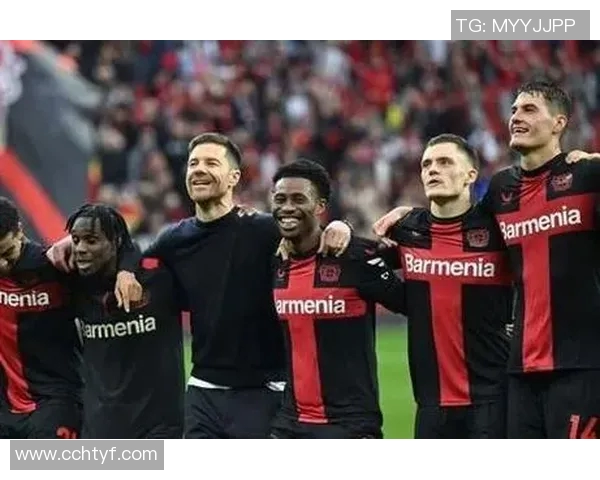 1981年足球传奇球星风云再起：回顾那一年的绿茵场巅峰对决